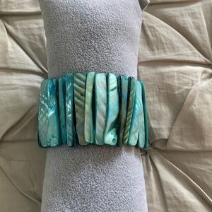 Pretty iridescent bracelet